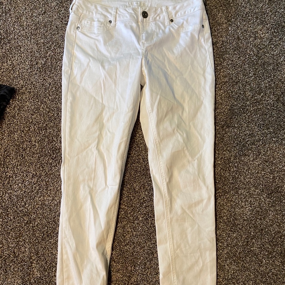 Maurices White Skinny Jeans